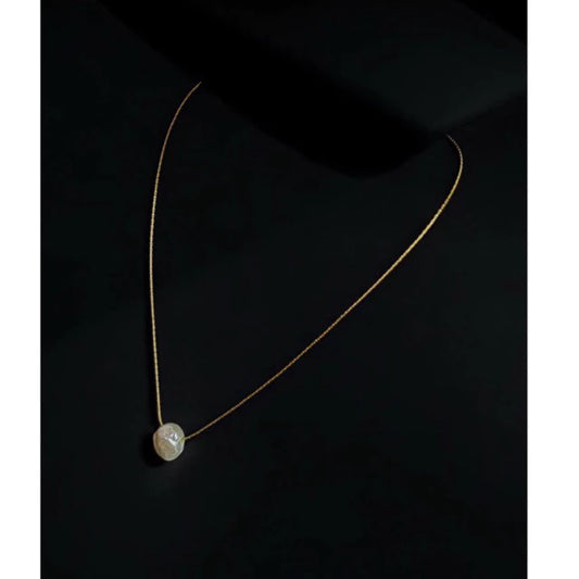 BEAUTY VESSEL Electroplated Gold Pearl Necklace