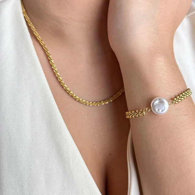 BEAUTY VESSEL 18k Pearl Bracelet