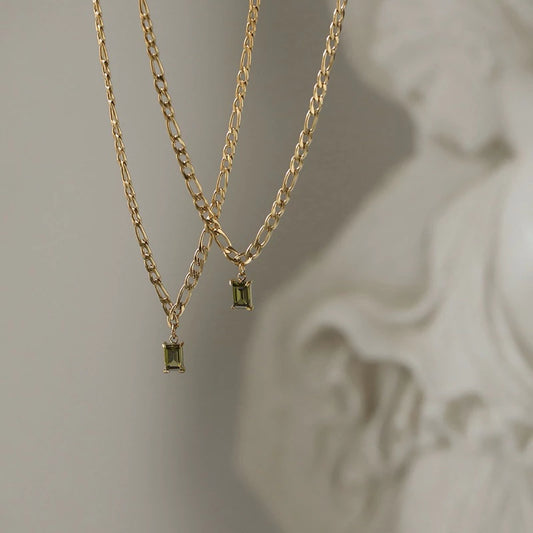 BEAUTY VESSEL 18k Minimalist Necklace